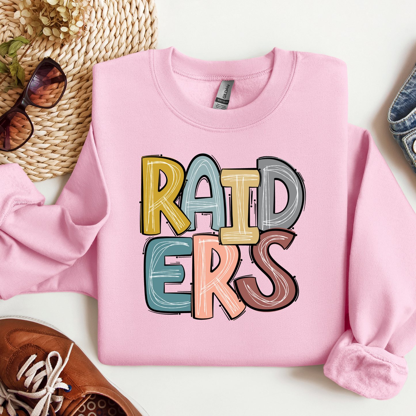 RAIDERS Stacked Doodle Letters Crewneck